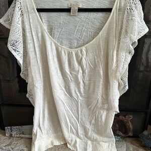 Lucky Brand Cream Lace Flutter Sleeve Blouse